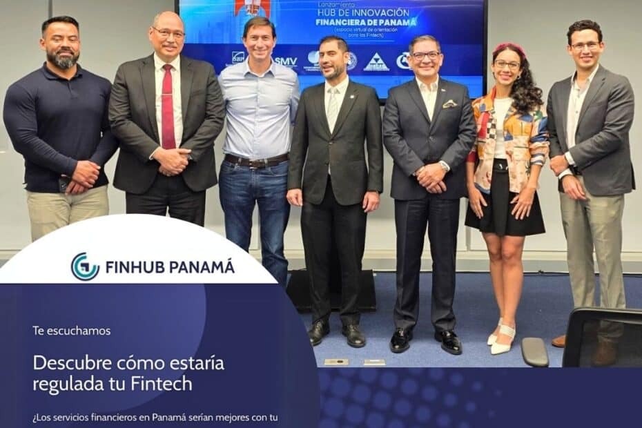 Group Picture of the Launch of Finhub - courtesy Panamafintech